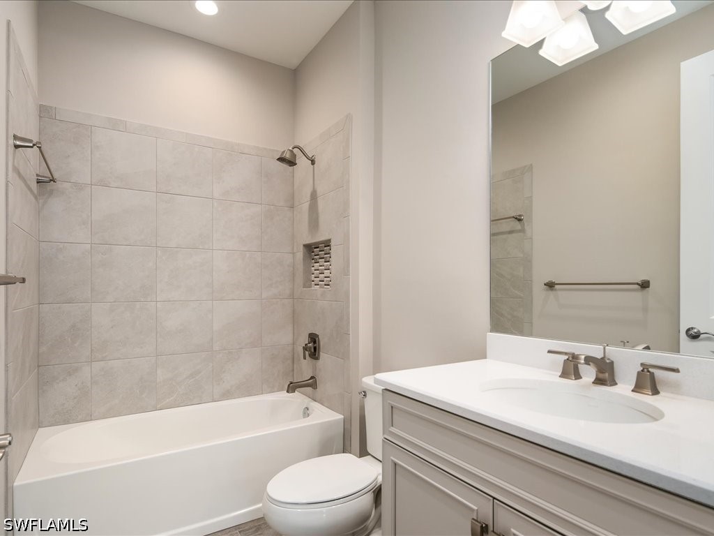 2306 Marquesa Cir Property Photo 25