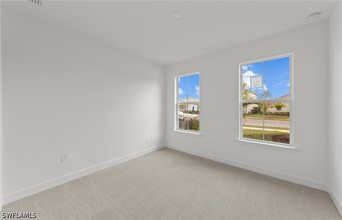 15832 Blue Ridge Way Property Photo 4