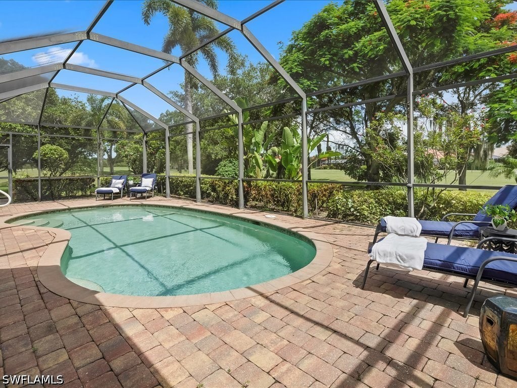 6901 Bent Grass Dr Property Photo 2