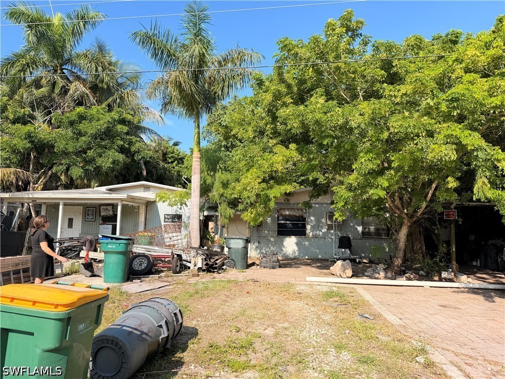 4930 Palmetto Ct Property Photo 1