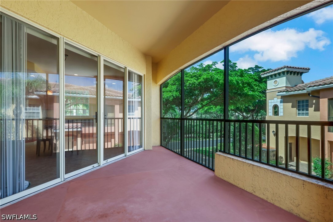 8524 Via Lungomare Cir 202 Property Photo 30