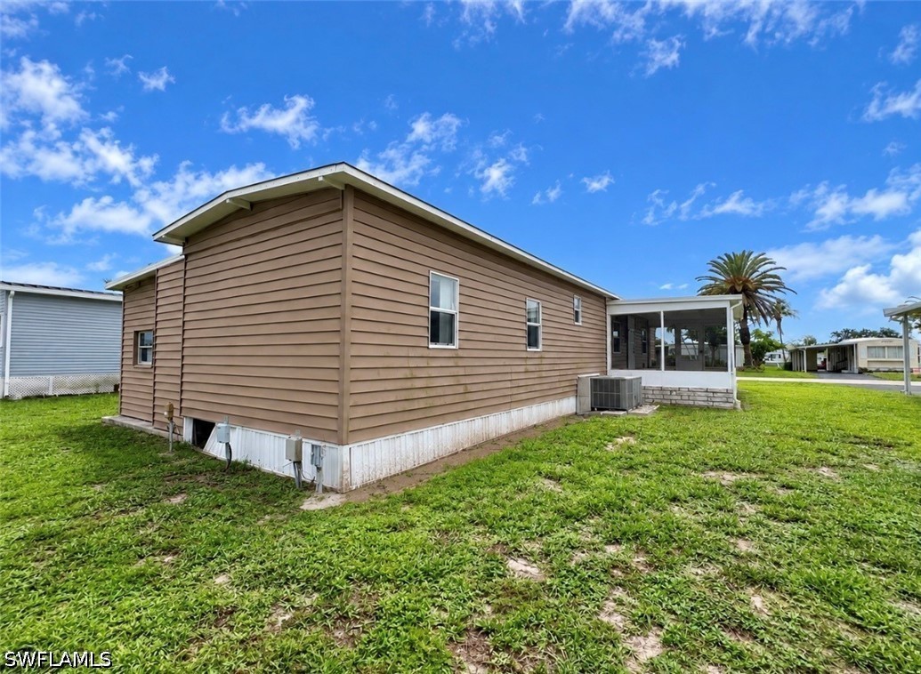 164 Cape Sable Dr Property Photo 2