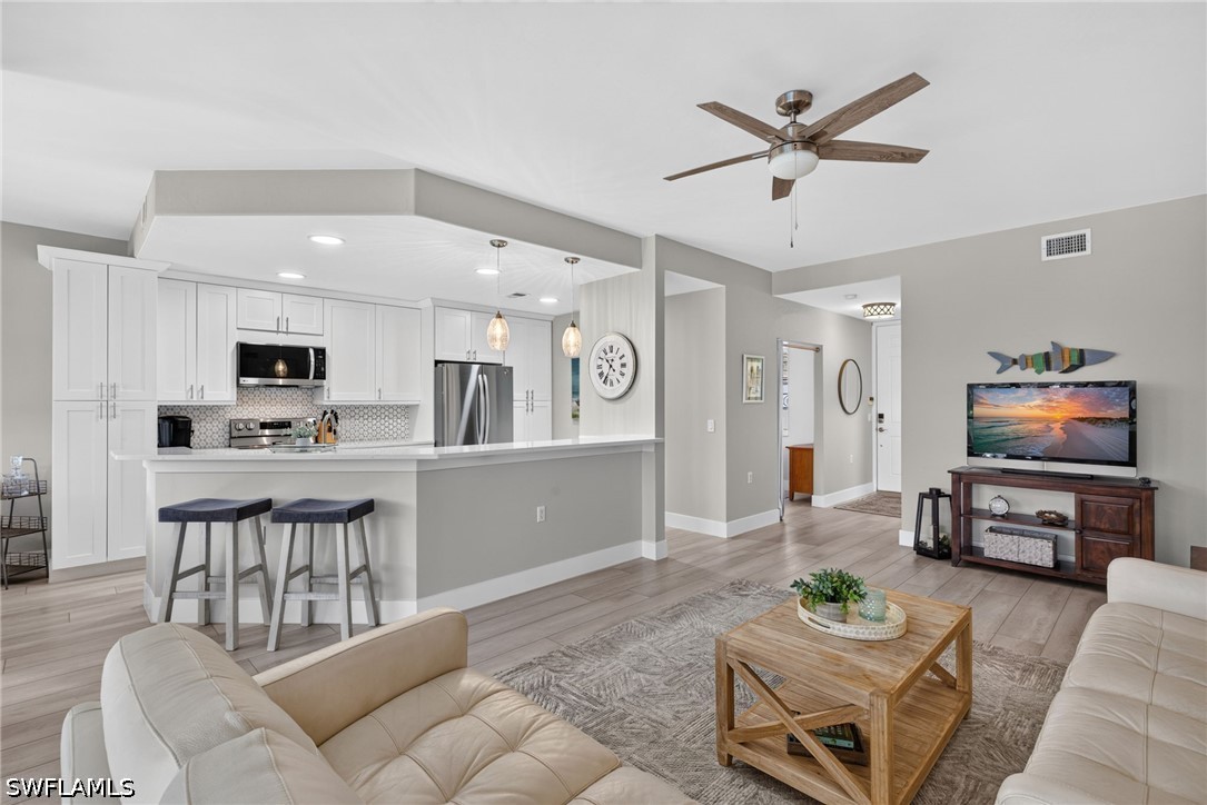 20941 Island Sound Cir 102 Property Photo 4