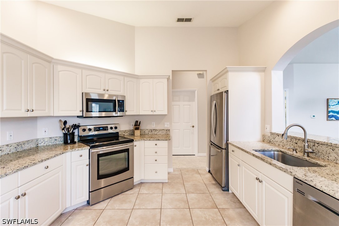20101 Seagrove St 708 Property Photo 21