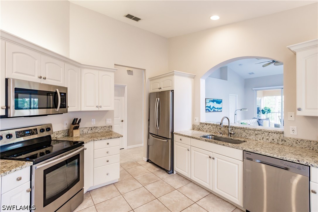 20101 Seagrove St 708 Property Photo 22