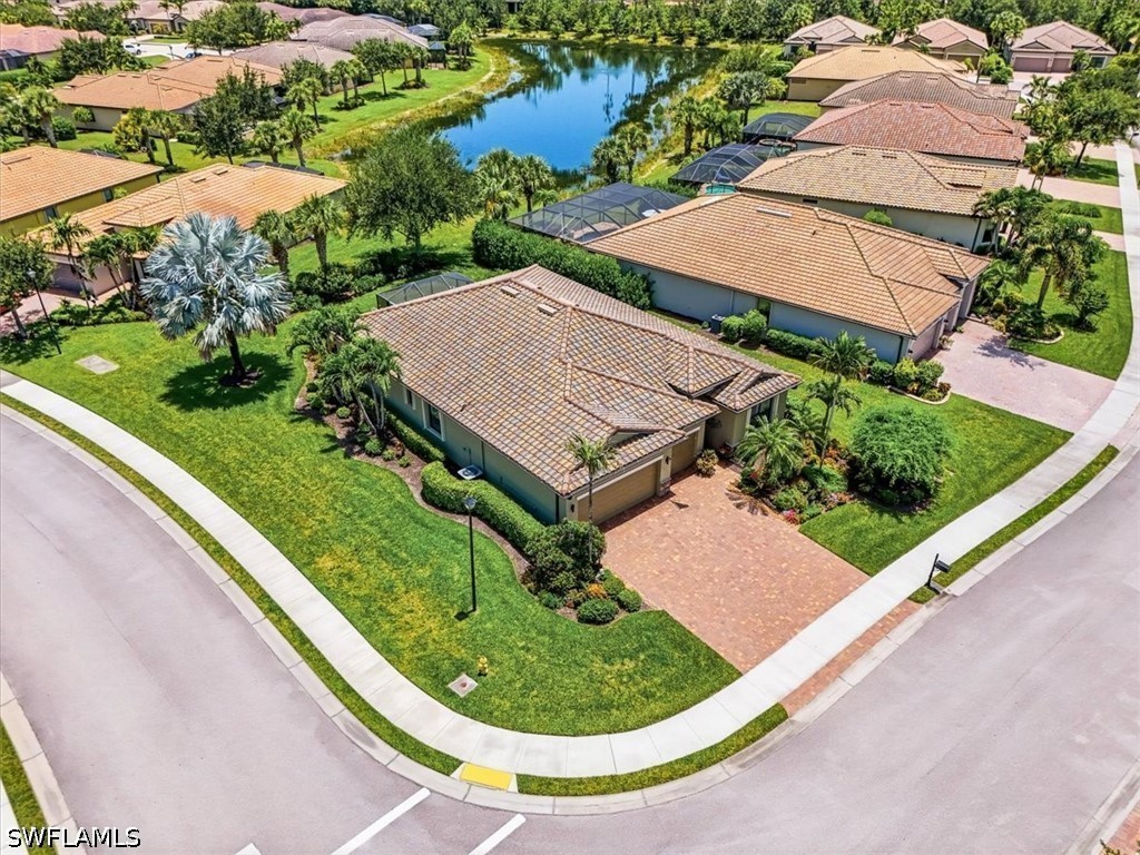 20503 Black Tree Ln Property Photo 14