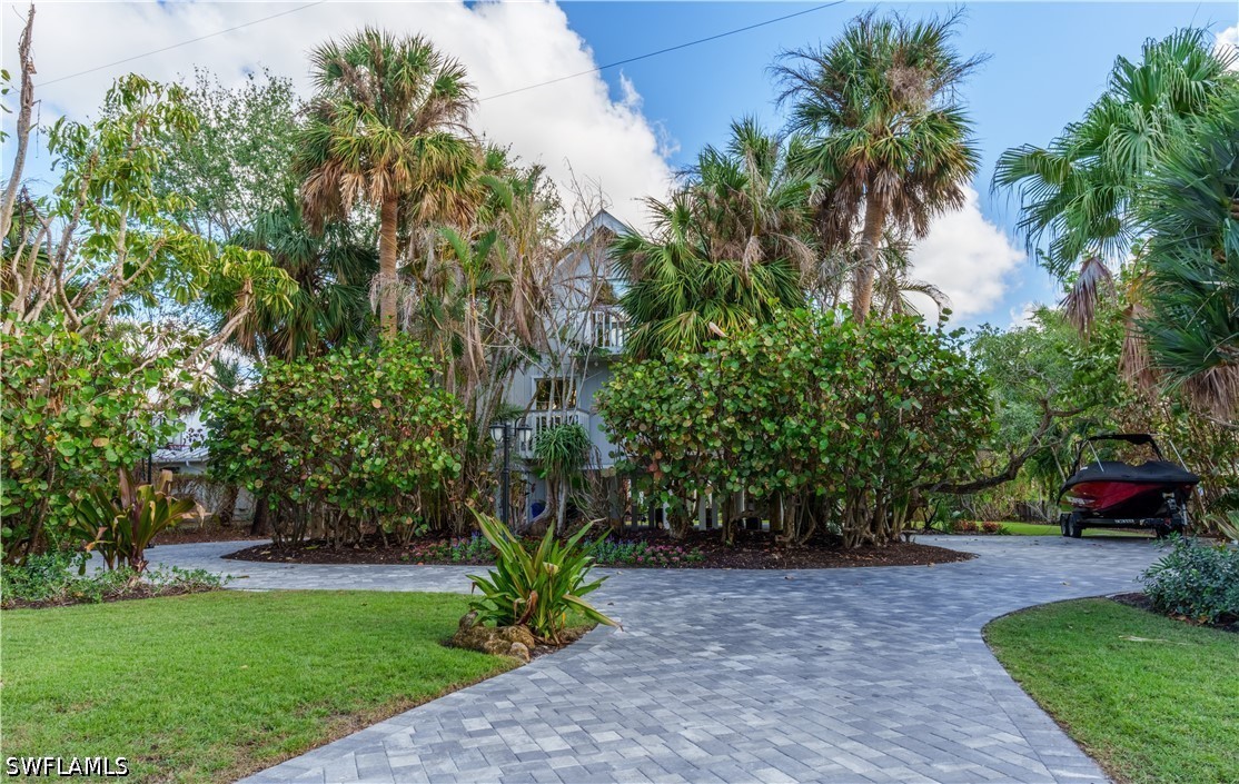 5058 Seahorse Ave Property Photo 1