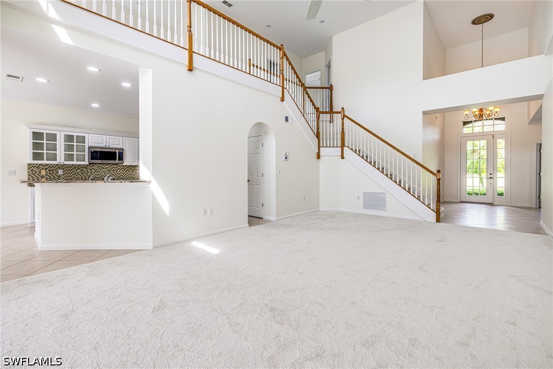 9279 Oak Strand Dr Property Photo 6