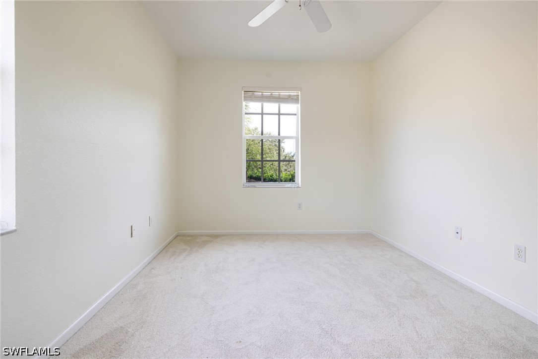 9279 Oak Strand Dr Property Photo 23