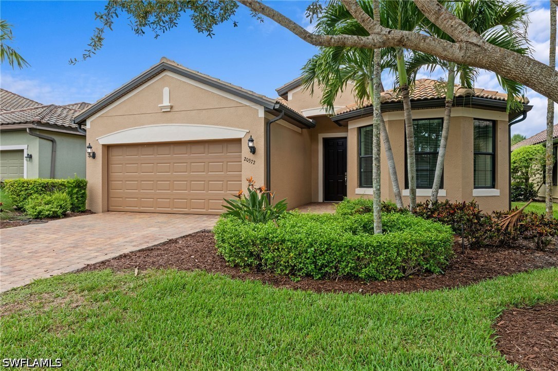20372 Cypress Shadows Blvd Property Photo 2