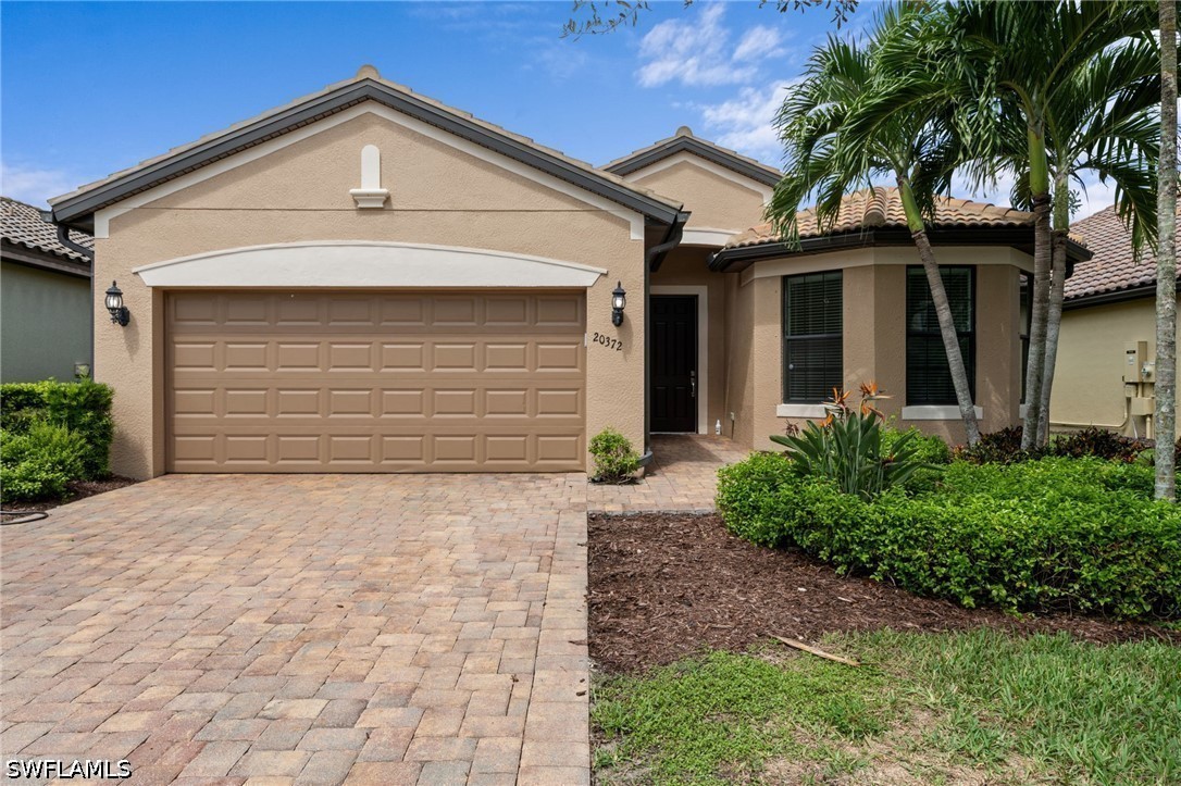 20372 Cypress Shadows Blvd Property Photo 3