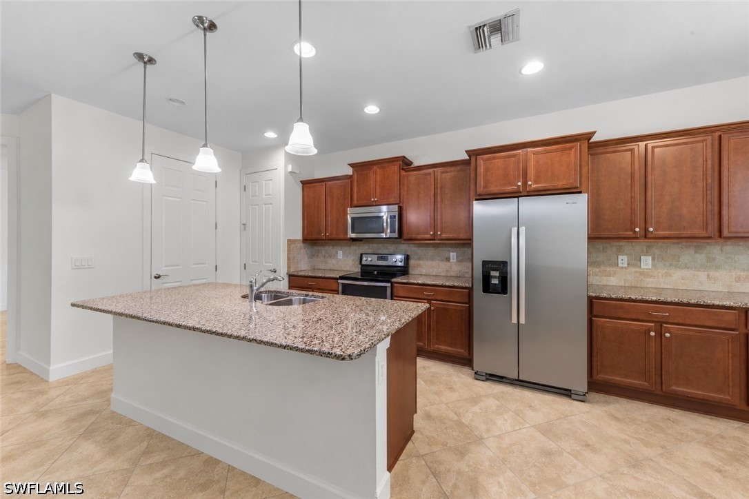 20372 Cypress Shadows Blvd Property Photo 6