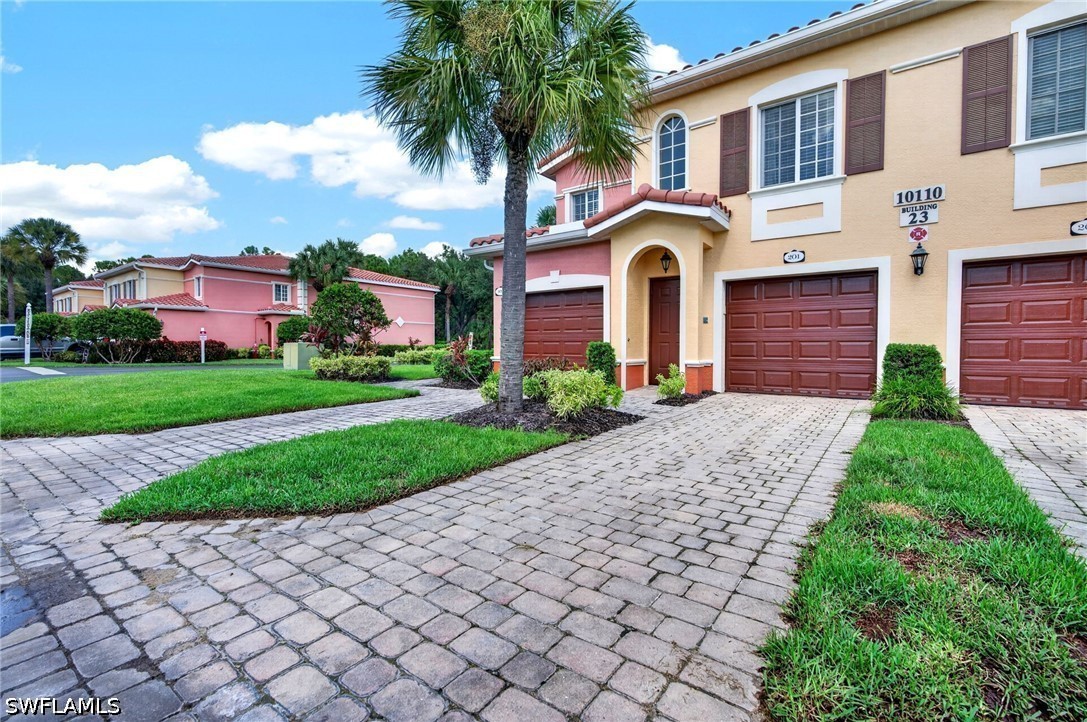 10110 Villagio Palms Way 201 Property Photo 2
