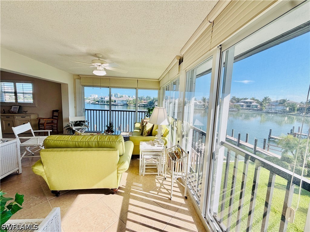 333 Harbour Dr 212 Property Photo 2