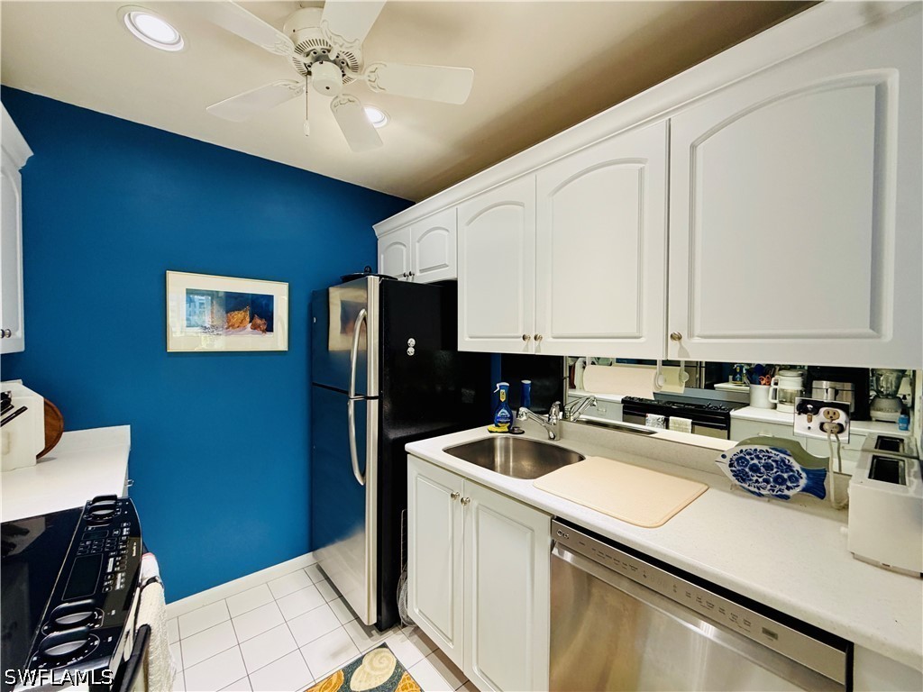 333 Harbour Dr 212 Property Photo 6
