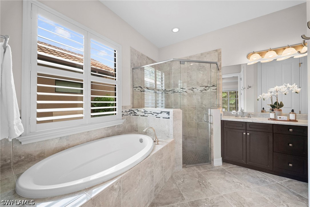 7267 Acorn Way Property Photo 31