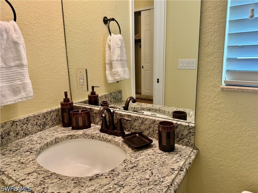 9923 Corso Bello Dr Property Photo 37