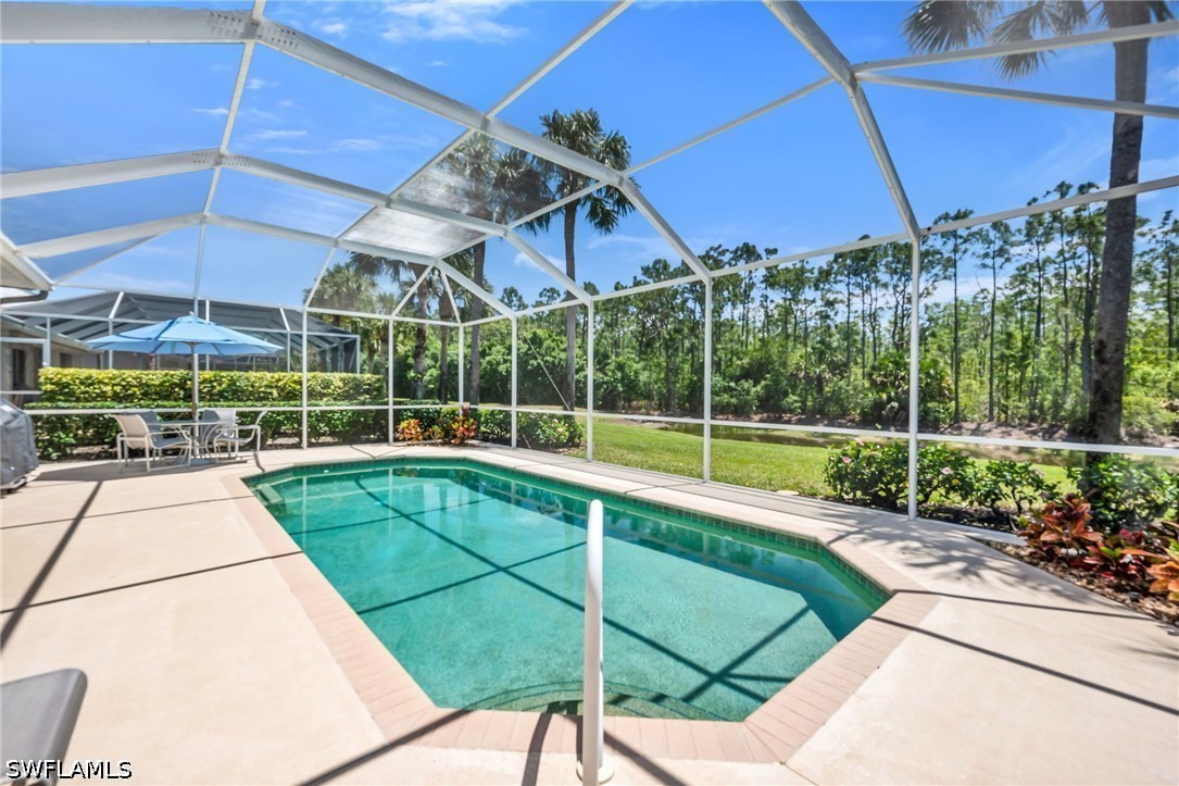 9303 Oak Strand Dr Property Photo 16