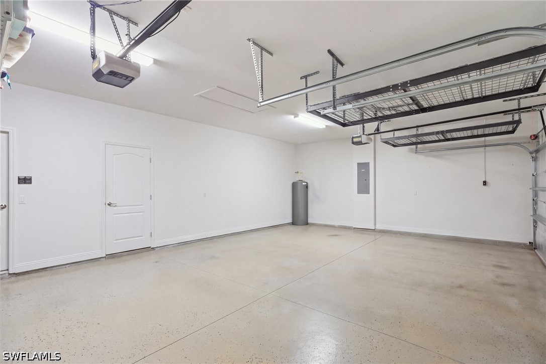 17620 Kinzie Ln Property Photo 36