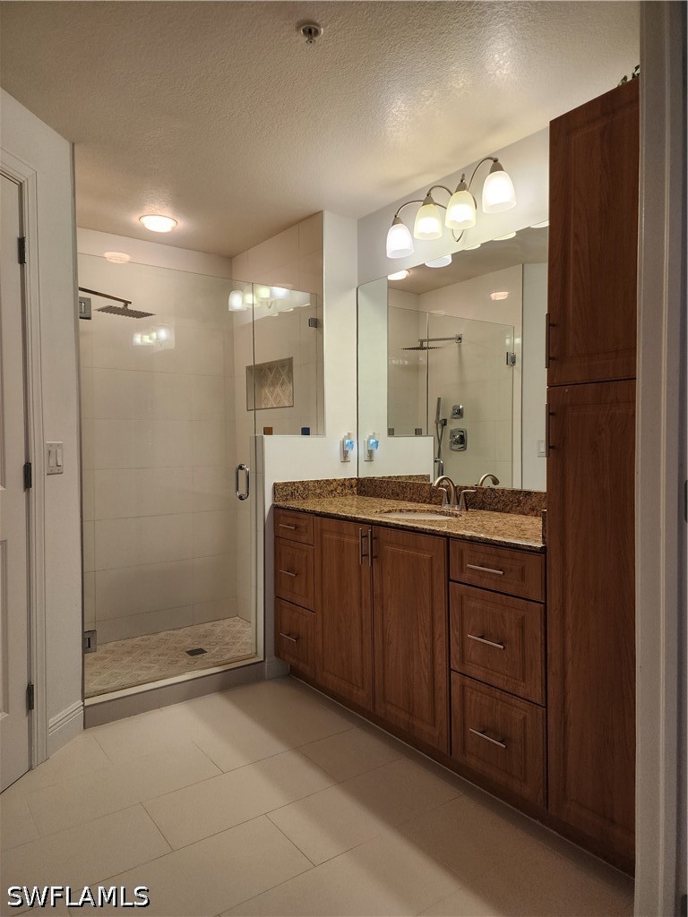 2825 Palm Beach Blvd Property Photo 11