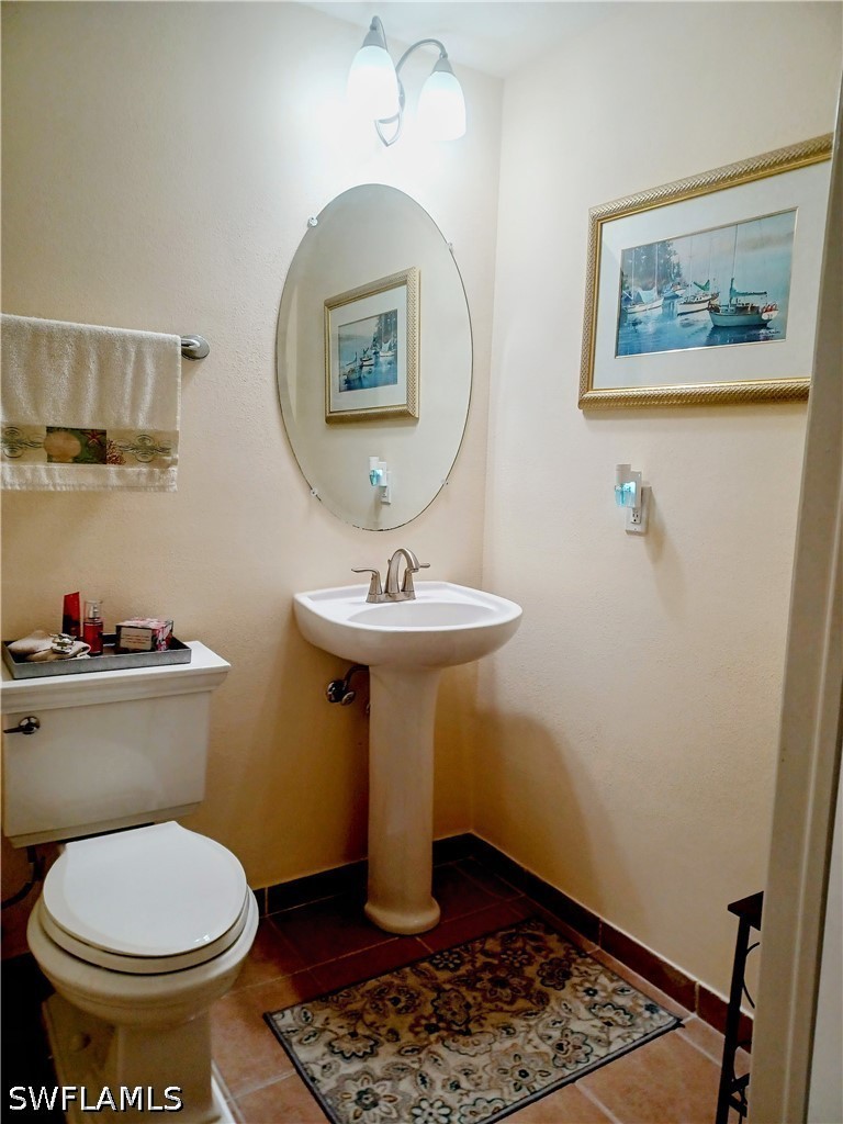 2825 Palm Beach Blvd Property Photo 19