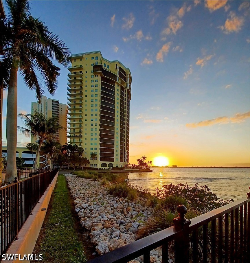 2825 Palm Beach Blvd Property Photo 21