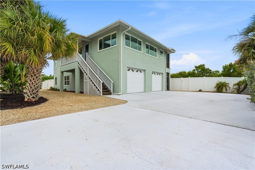 48 Fairview Blvd Property Photo 1