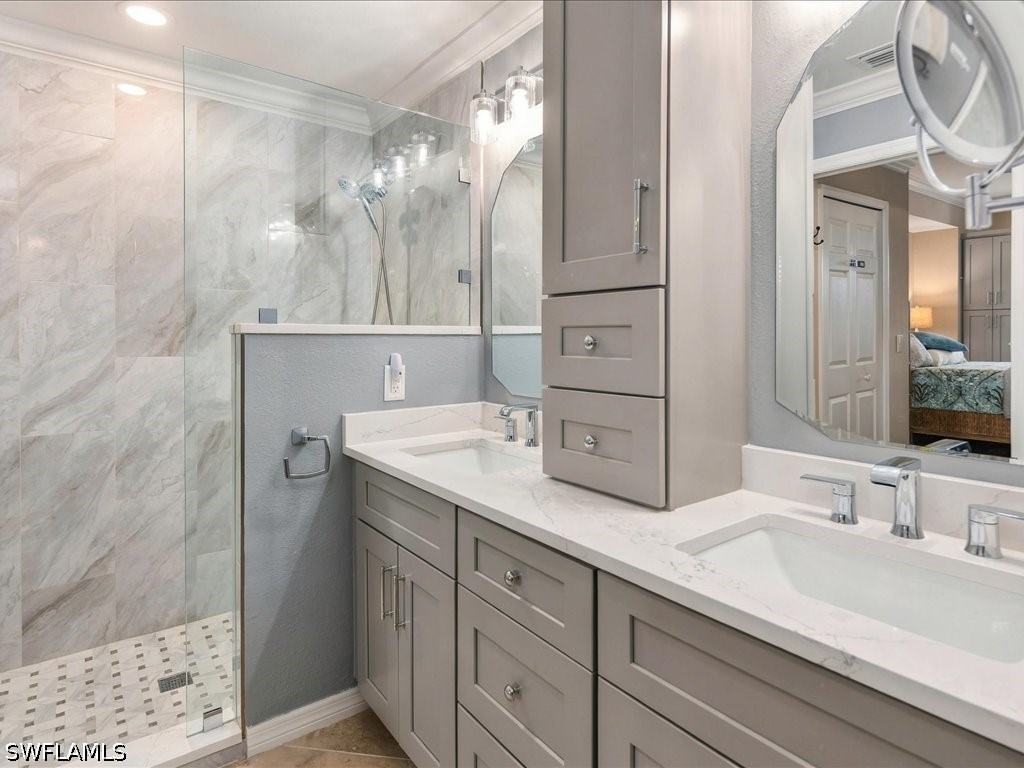 9840 Venezia Cir 815 Property Photo 14