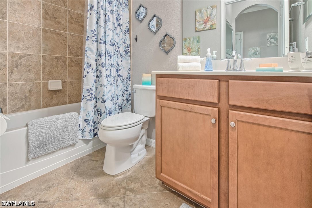 9731 Acqua Ct 541 Property Photo 21