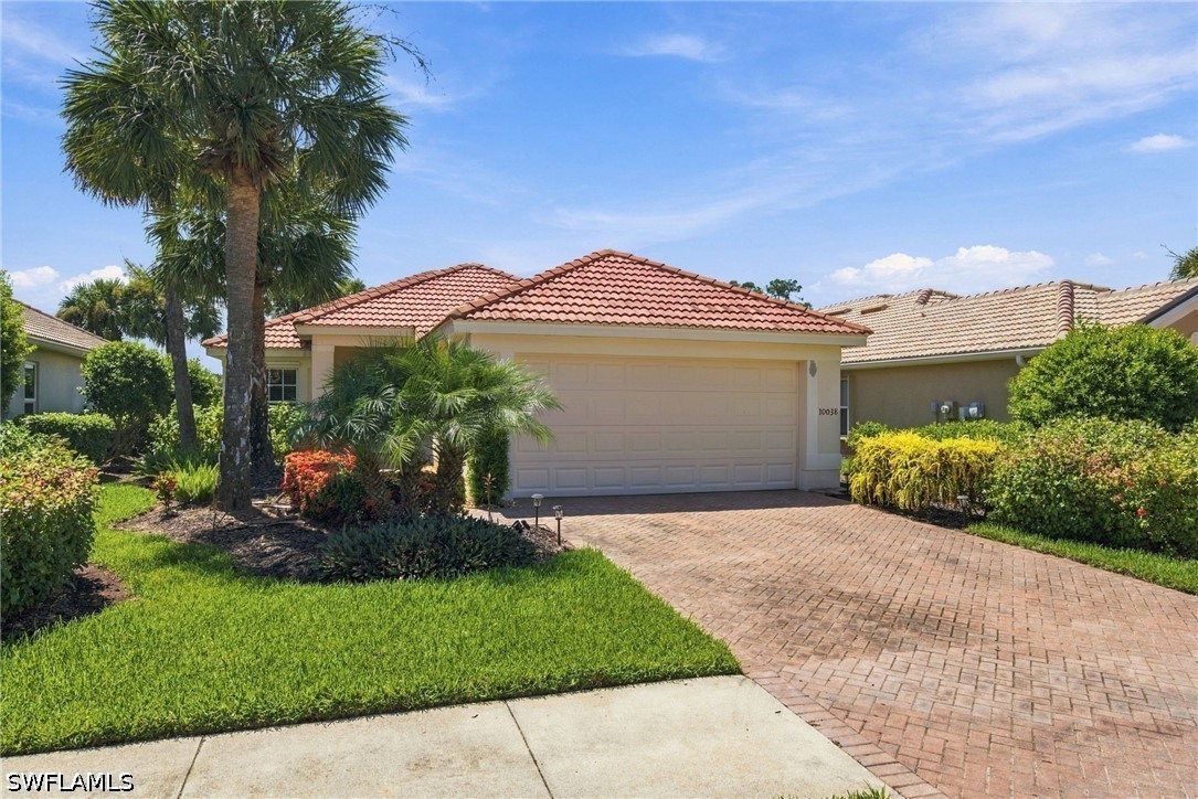10038 Oakhurst Way Property Photo 1