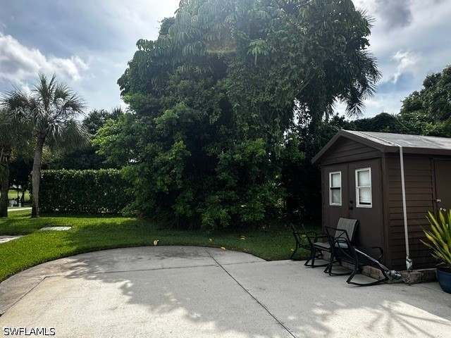 1279 Silver Lakes Blvd Property Photo 3
