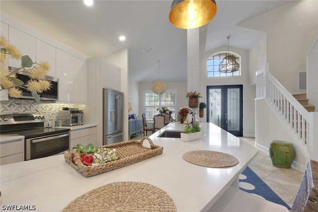 8816 Ventura Way Property Photo 6