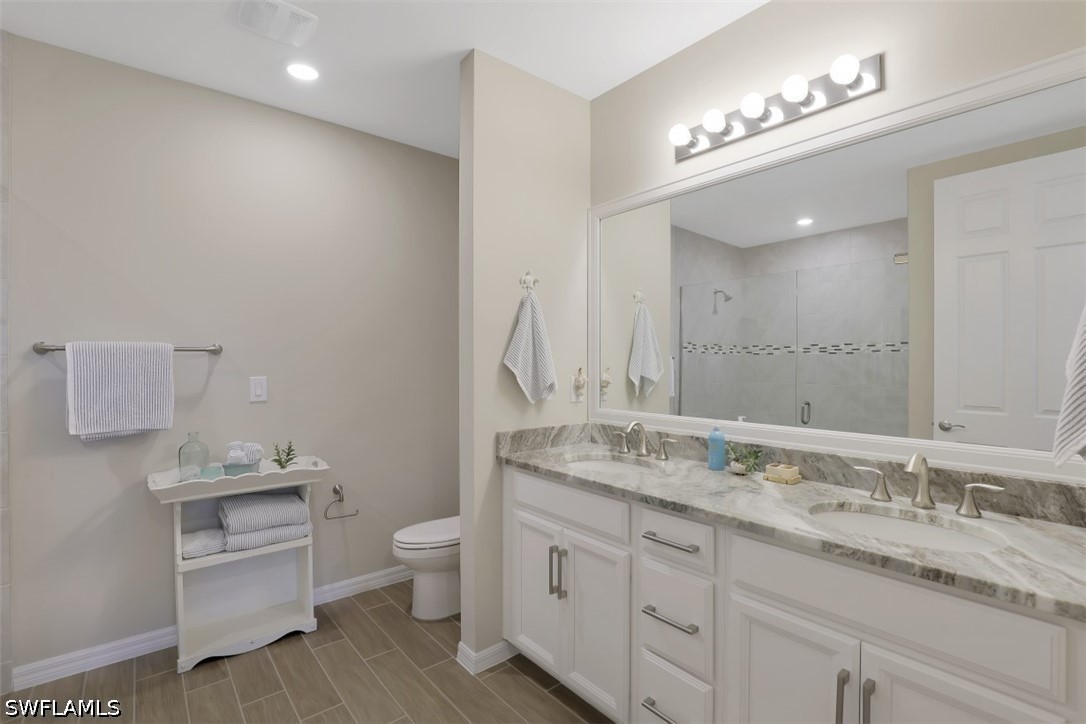 14663 Edgewater Cir Property Photo 15