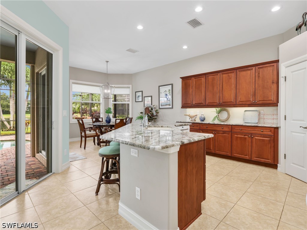 6097 Dogleg Dr Property Photo 16