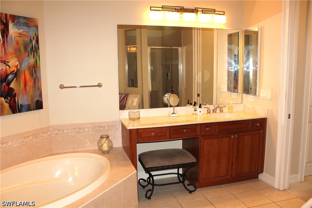 3127 Santorini Ct Property Photo 14