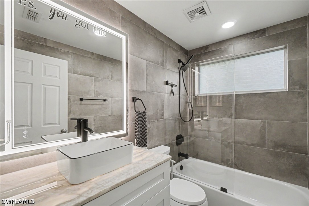 22394 Fountain Lakes Blvd Property Photo 23