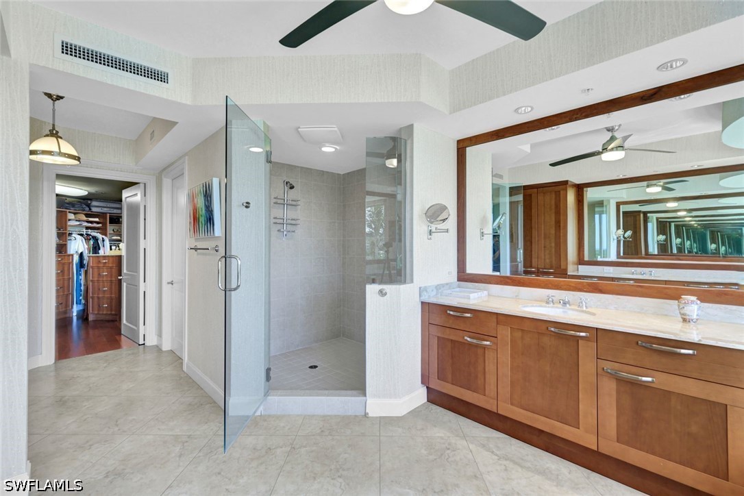13675 Vanderbilt Dr 510 Property Photo 18