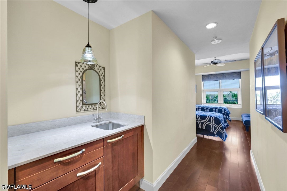 13675 Vanderbilt Dr 510 Property Photo 20