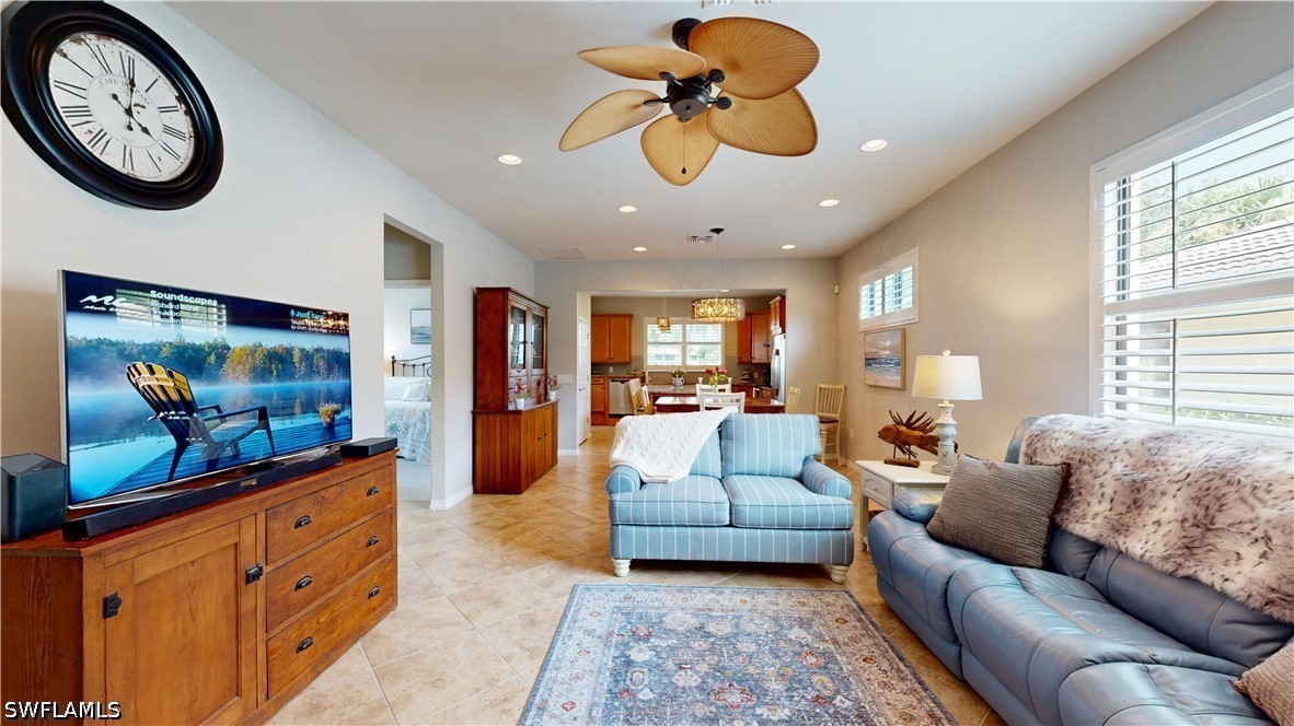 5731 Declaration Ct Property Photo 5