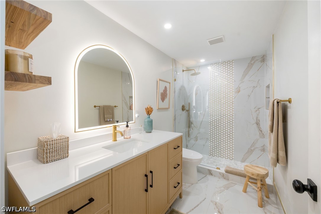 760 Waterford Dr 102 Property Photo 25