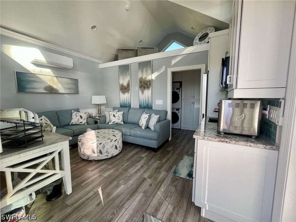 4736 Chariot Ct Property Photo 18