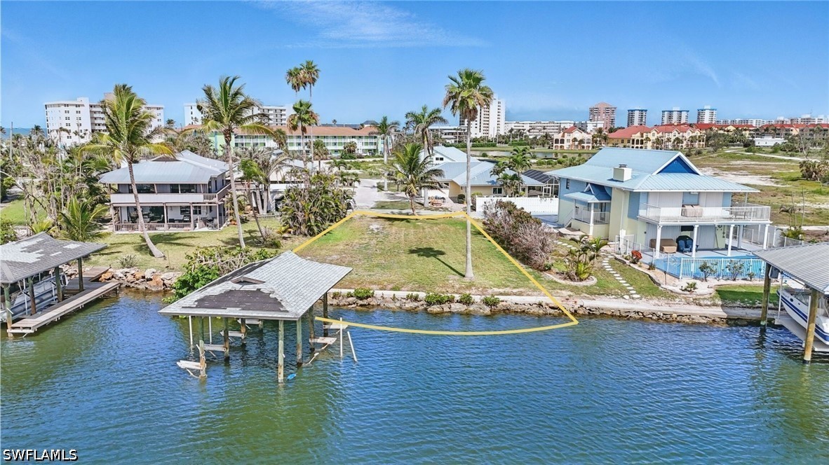 22491 Buccaneer Lagoon St Property Photo 4
