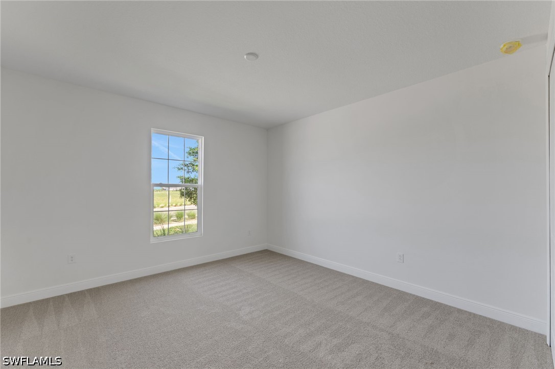 17013 Great Heron Ln Property Photo 24
