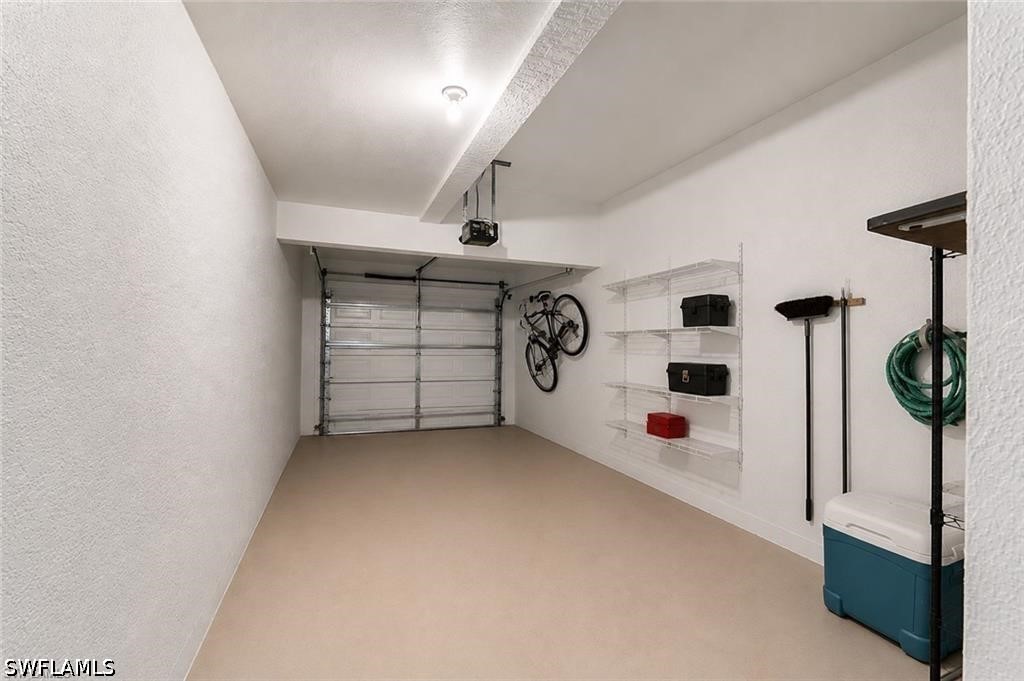 9111 Palmetto Ridge Dr 201 Property Photo 17