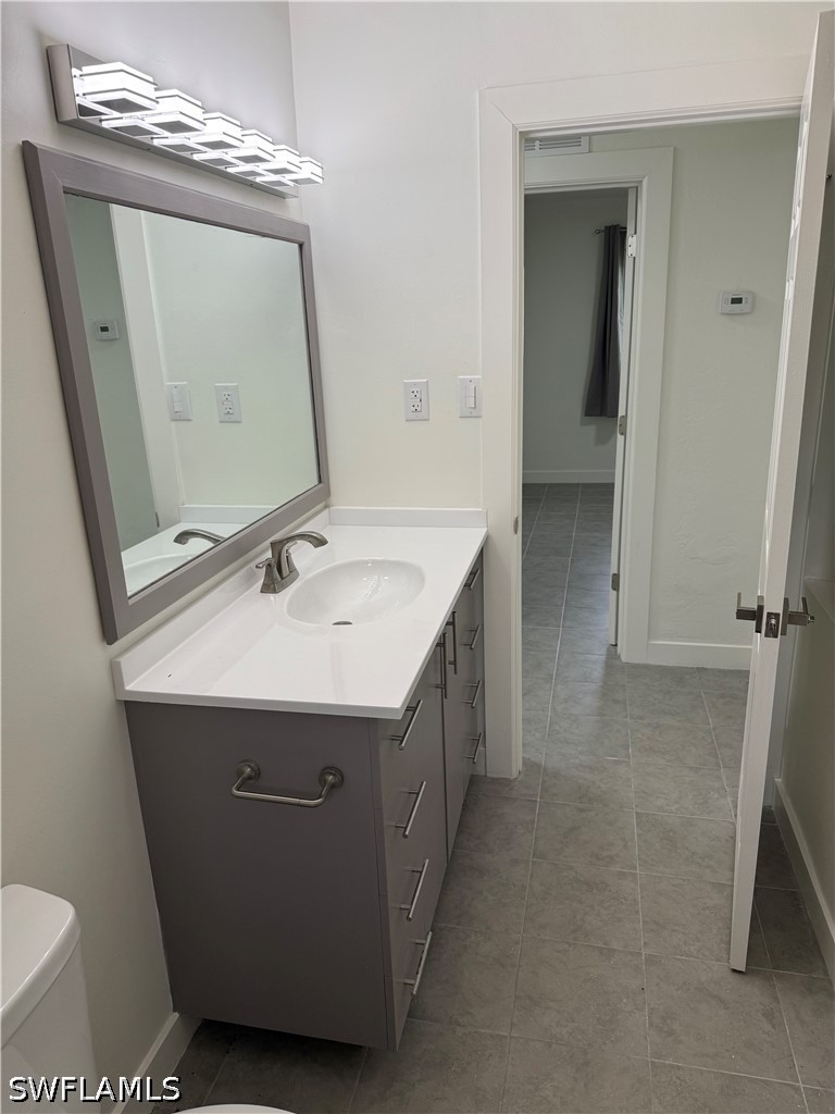 701 107th Ave N Unit 2 Property Photo 23