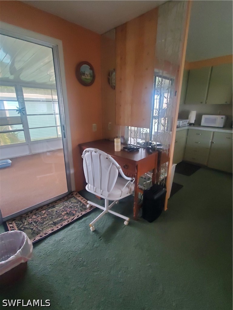 26132 Princess Ln Property Photo 6