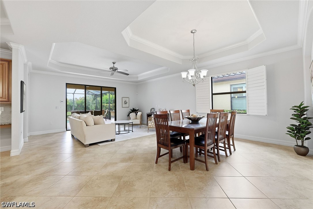 2946 Aviamar Cir Property Photo 5