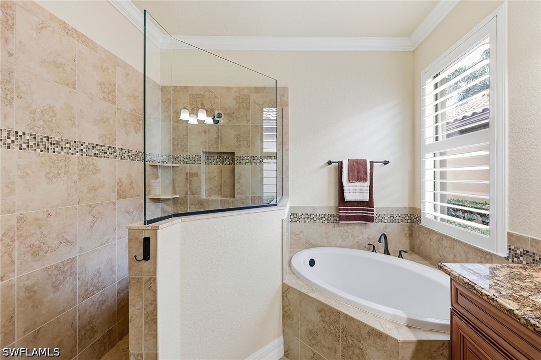 2946 Aviamar Cir Property Photo 15