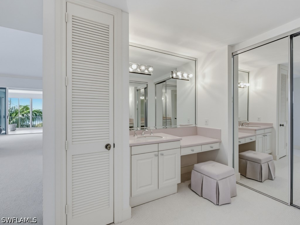 5000 Royal Marco Way 430 Property Photo 9