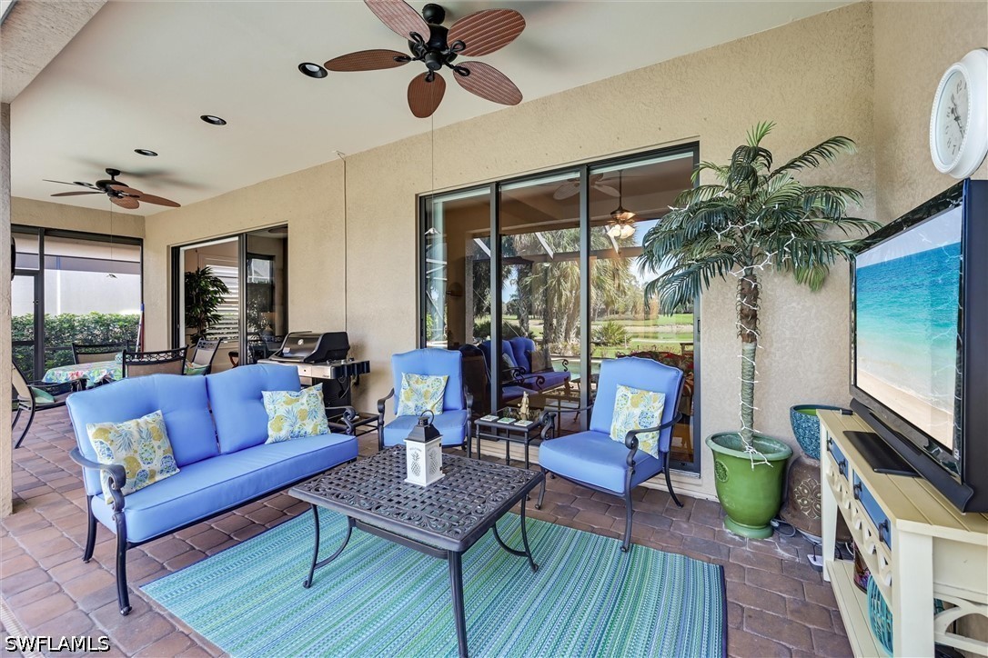 7587 Moorgate Point Way Property Photo 17